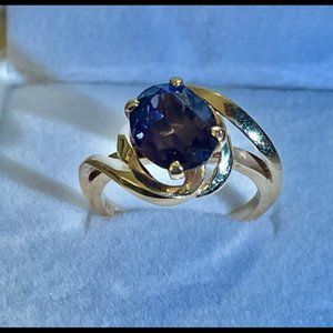 Gorgeous 14k solid gold amethyst size 6 ring 4g